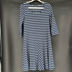 GARNET‎ HILL DRESS